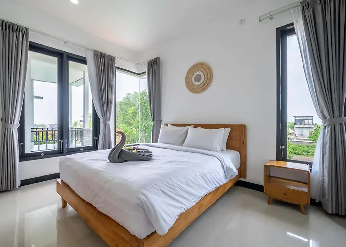 3br Near Dreamland, Ocean & Mountain Views *